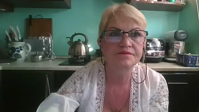 Heidi-Helga online show from September 30, 2025, 1:27 pm