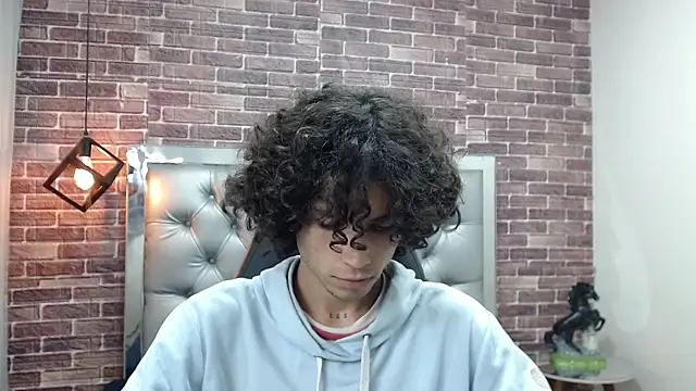 andres ocasio online show from March 5, 2025, 6:56 pm