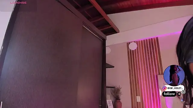 Snapshot of sweetviolet__ chatting on March 30, 2026, 12:28 pm sweetviolet online show from March 30, 2026, 12:28 pm