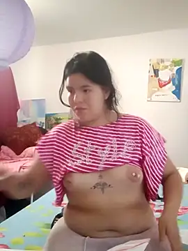 krolay16 online show from March 13, 2025, 1:40 pm