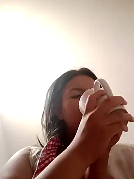 krolay16 online show from March 20, 2025, 7:35 pm