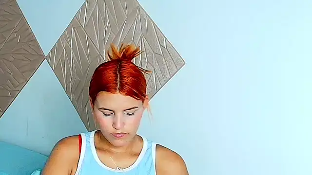 ZaraRousse online show from January 8, 2026, 3:31 am