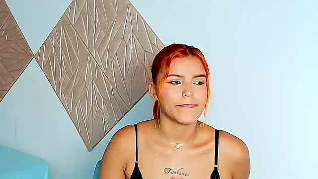 ZaraRousse online show from January 9, 2026, 12:46 am