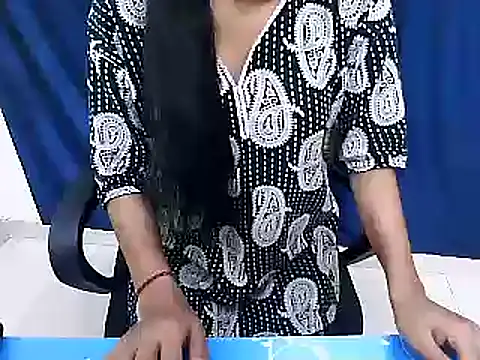 Reena600 online show from March 3, 2025, 2:48 pm