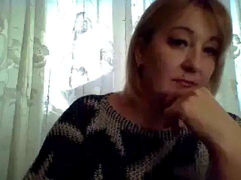 ArielXLoveresss online show from February 25, 2025, 11:30 am