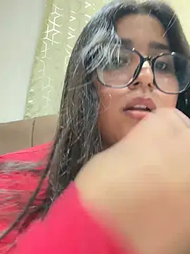 virginbrunette99 online show from February 26, 2026, 7:40 am