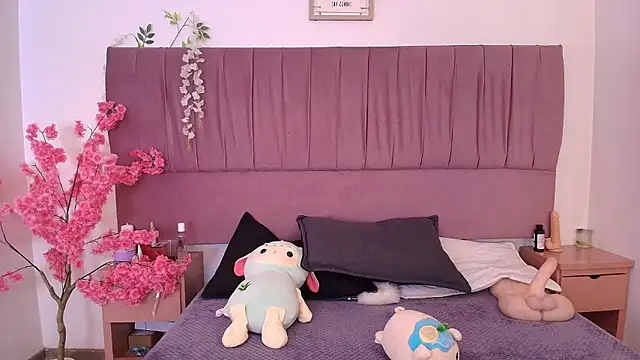 nathalya summer online show from January 15, 2026, 9:07 pm