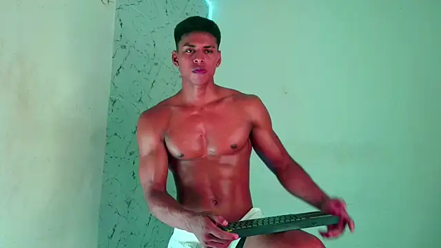 Snapshot of ken__owens chatting on October 1, 2025, 5:13 am ken owens online show from October 1, 2025, 5:13 am