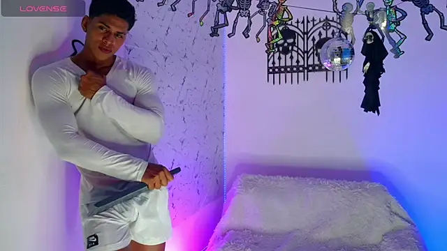 Snapshot of ken__owens chatting on October 23, 2025, 4:34 am ken owens online show from October 23, 2025, 4:34 am