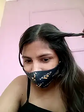 Snapshot of heena-3678 chatting on November 26, 2025, 10:05 am heena-3678 online show from November 26, 2025, 10:05 am