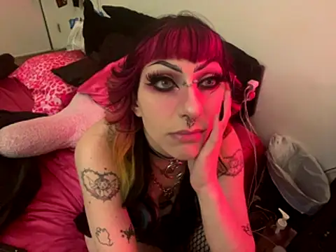 ChrryFoxx online show from October 14, 2025, 9:43 am