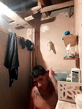 Snapshot of Elcabezhupas97 chatting on October 18, 2025, 7:20 am Elcabezhupas97 online show from October 18, 2025, 7:20 am