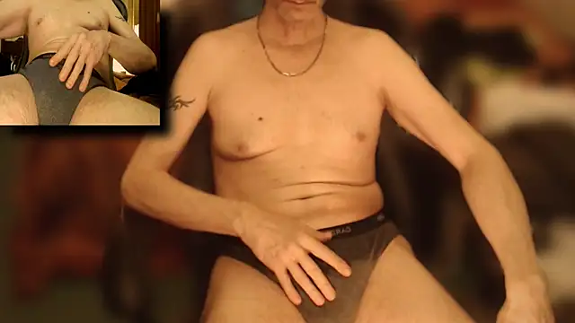 maxdaddy690 online show from March 14, 2025, 1:48 am