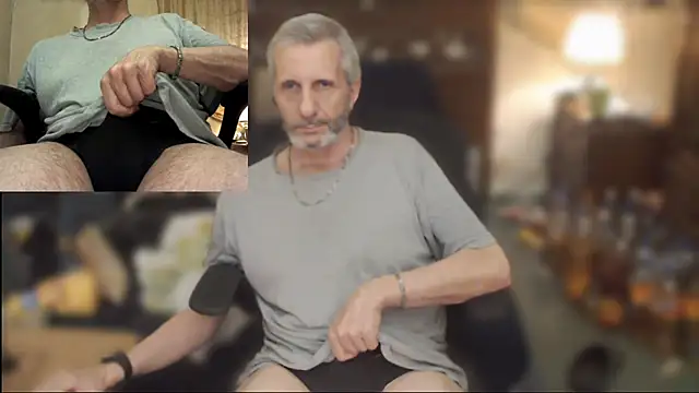 maxdaddy690 online show from June 24, 2026, 9:03 pm