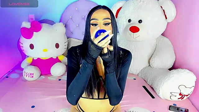 Julie Lovelyx1 online show from July 4, 2026, 8:31 am