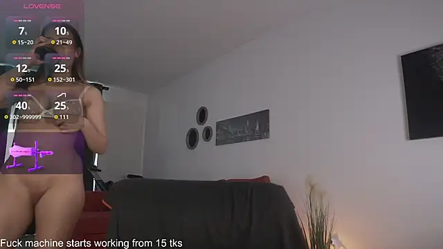 Jessi Q online show from April 5, 2026, 5:26 am