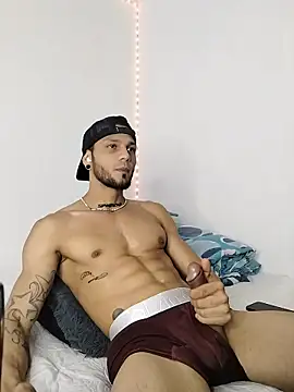 morenosiam online show from March 16, 2026, 5:44 am