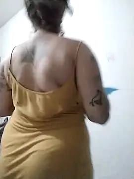 Fellyna online show from March 4, 2025, 5:53 am