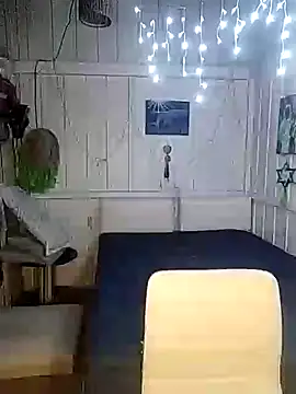 Fellyna online show from October 23, 2025, 7:12 pm