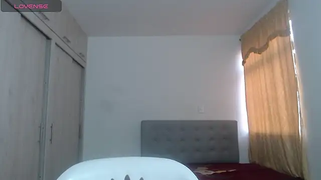 Anthonela Queen online show from October 5, 2025, 12:25 pm