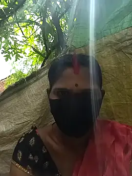 Snapshot of Chhavi_Chadha chatting on September 22, 2025, 6:04 am Chhavi Chadha online show from September 22, 2025, 6:04 am