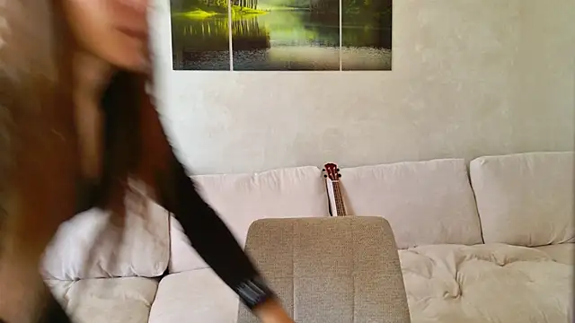 misssparky online show from September 11, 2025, 1:55 pm