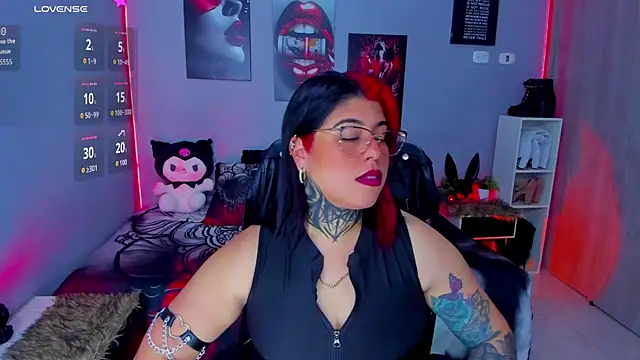 Veronika metal online show from October 4, 2025, 2:04 pm