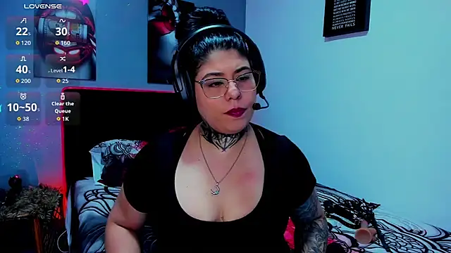 Snapshot of Veronika_metal chatting on March 23, 2026, 10:41 am Veronika metal online show from March 23, 2026, 10:41 am