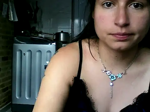 Escarcha-blue online show from March 9, 2025, 10:52 pm