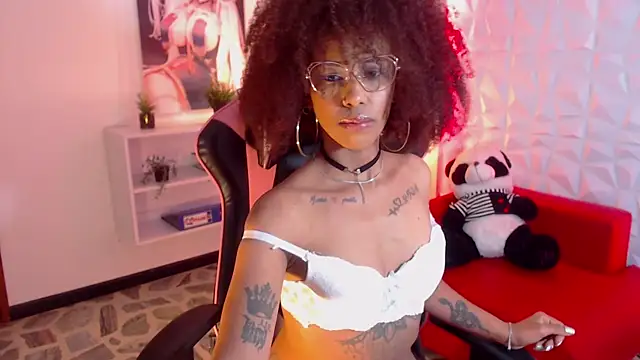 anahi macys online show from March 5, 2025, 5:08 pm