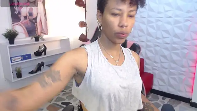 anahi macys online show from September 15, 2025, 10:37 am