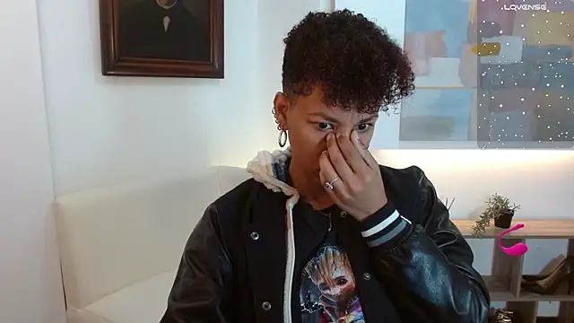 anahi macys online show from September 24, 2025, 11:13 am