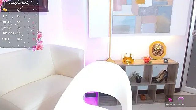 anahi macys online show from November 4, 2025, 11:20 am