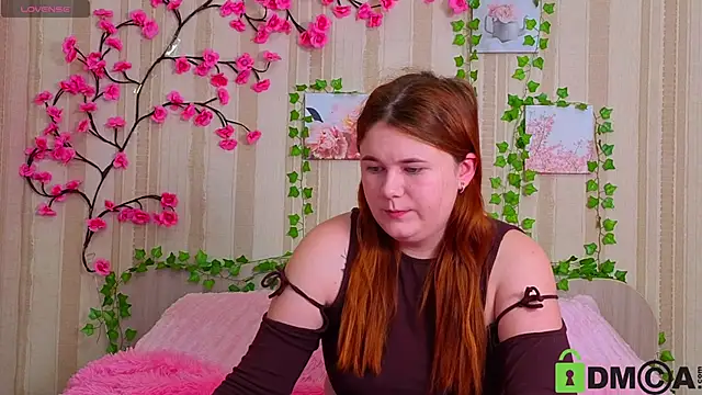 Snapshot of Eva_Starlight chatting on May 7, 2026, 5:57 am Eva Starlight online show from May 7, 2026, 5:57 am