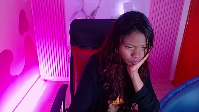 Snapshot of Agata_Grubisic chatting on September 9, 2025, 3:39 am Agata Grubisic online show from September 9, 2025, 3:39 am