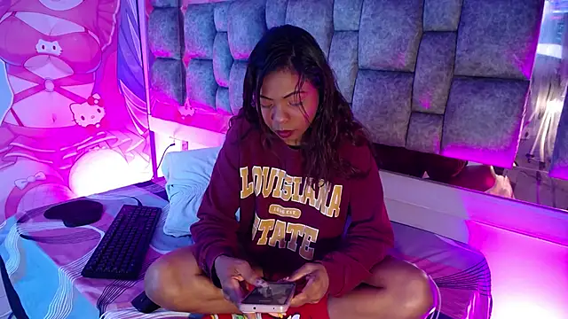 Snapshot of Agata_Grubisic chatting on October 30, 2025, 3:52 am Agata Grubisic online show from October 30, 2025, 3:52 am