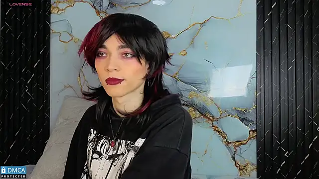 MaeveKuro online show from October 17, 2025, 3:20 am