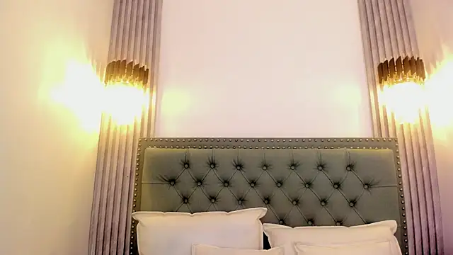 PaolaB g online show from March 12, 2025, 3:07 pm