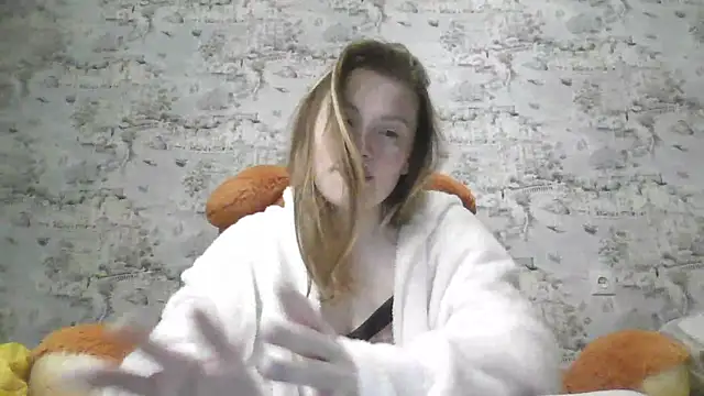 Eveline May online show from February 27, 2025, 5:26 pm