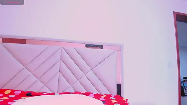 gime lara online show from October 16, 2025, 7:04 pm