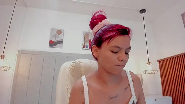 gime lara online show from November 25, 2025, 11:43 am