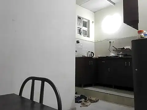 fitbuddy1 online show from January 5, 2026, 5:27 pm