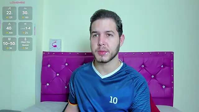 Snapshot of matthewlatin chatting on March 27, 2026, 11:59 pm matthewlatin online show from March 27, 2026, 11:59 pm