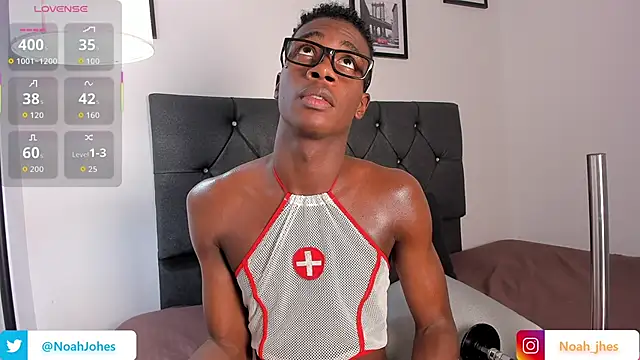 noah johes online show from January 7, 2026, 4:04 am