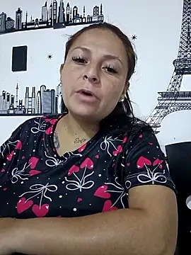 Snapshot of nahomysaints chatting on October 17, 2025, 5:48 pm nahomysaints online show from October 17, 2025, 5:48 pm