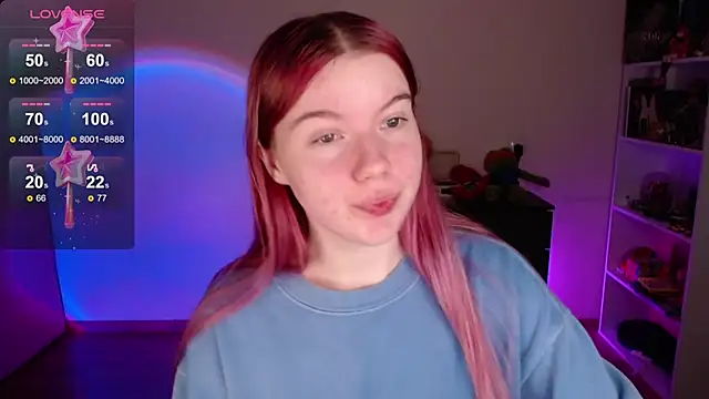 Strawberry juli online show from November 10, 2025, 4:11 am