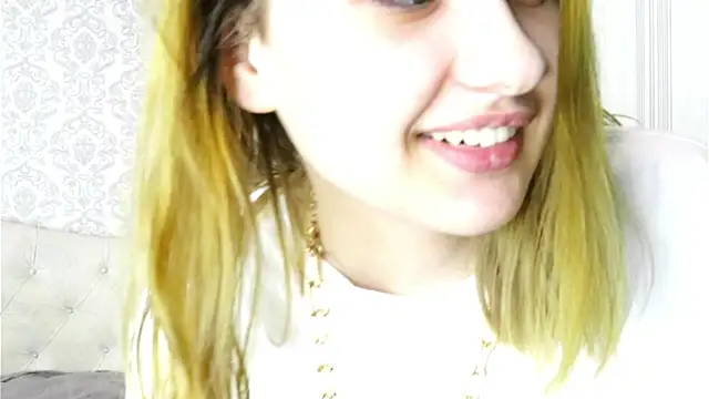 Snapshot of KeeleyEdge chatting on March 1, 2025, 2:13 pm KeeleyEdge online show from March 1, 2025, 2:13 pm