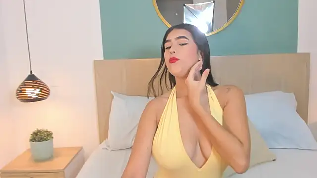 dulce victoriaa  online show from April 1, 2026, 1:28 am