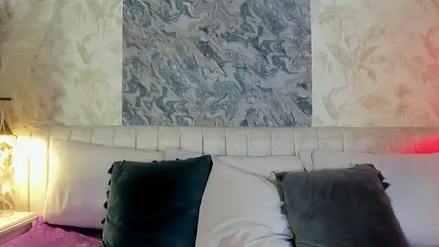 Snapshot of Arianaa_collins chatting on January 13, 2026, 11:48 am Arianaa collins online show from January 13, 2026, 11:48 am