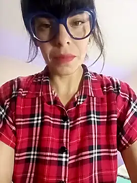 Snapshot of Ali3Martin chatting on March 6, 2025, 4:38 pm Ali3Martin online show from March 6, 2025, 4:38 pm